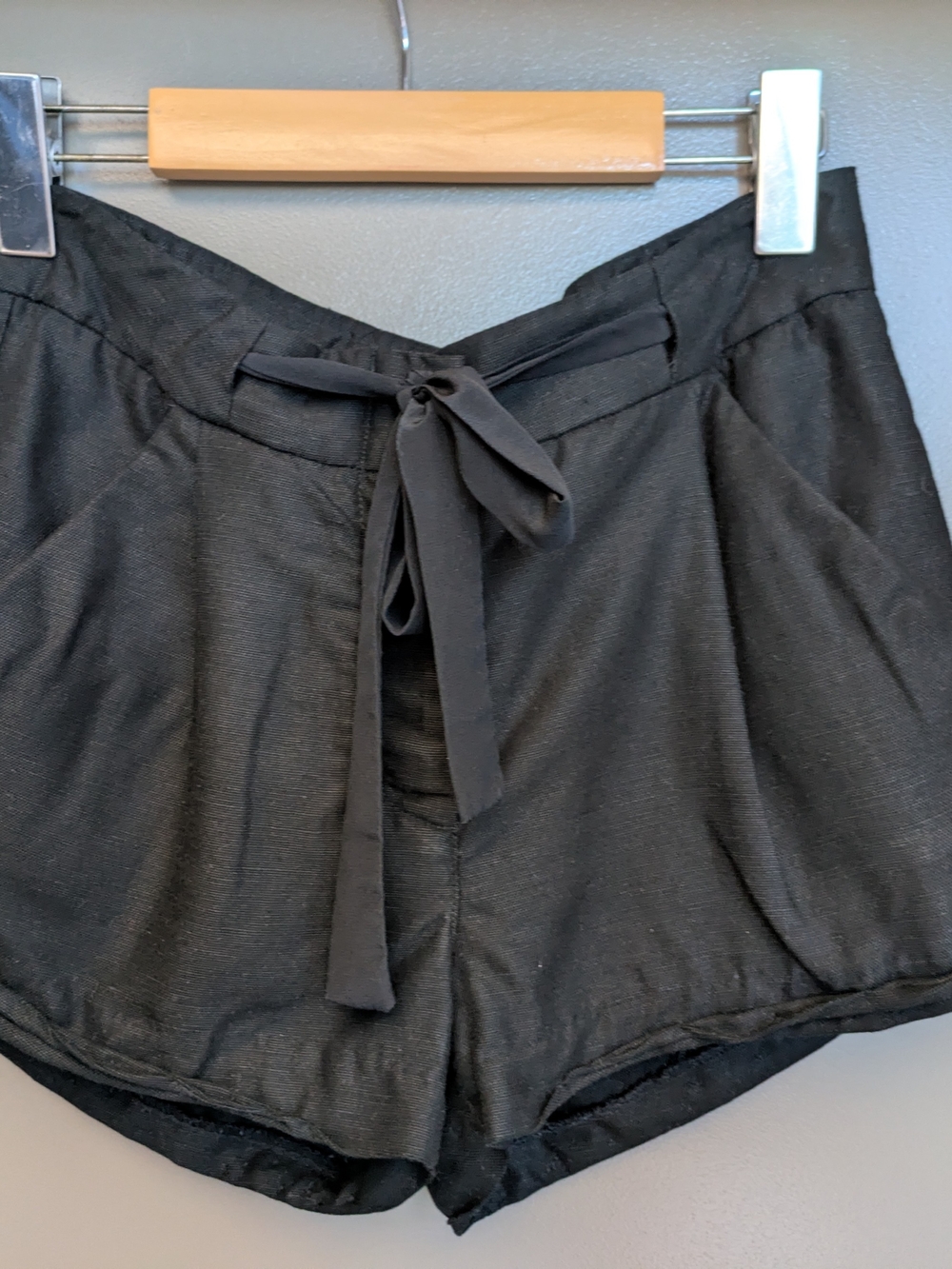 Aritzia Wilfred Shorts Size 0 LOT of 3 - Picture 12 of 16